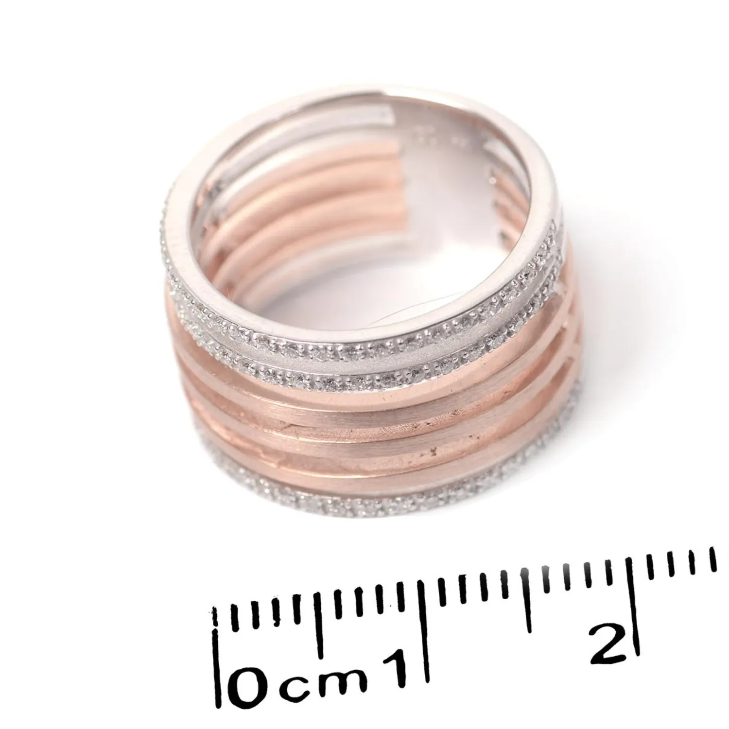 ANILLO MEGHAN 