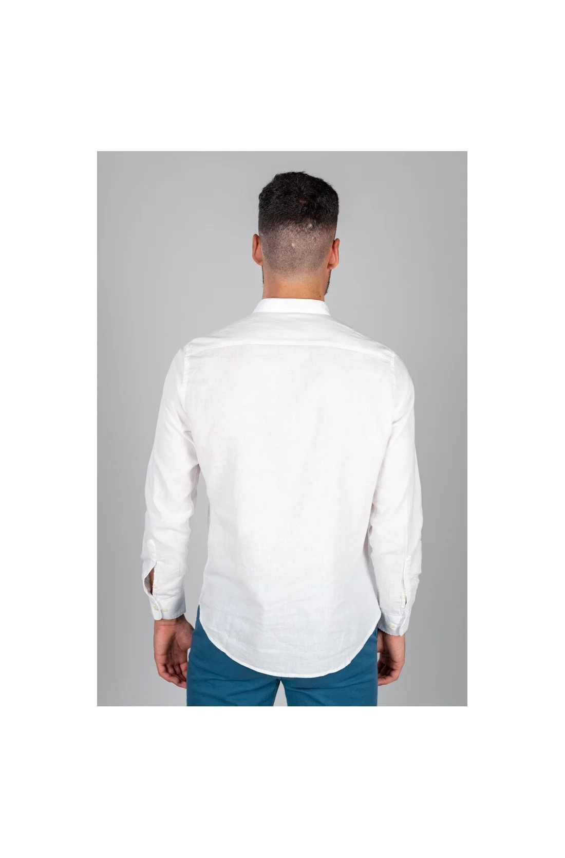 CAMISA POLERA BLANCA